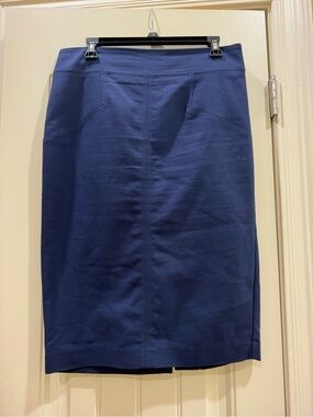 New York & Company Navy Blue Pencil Skirt - Sleek Office Staple